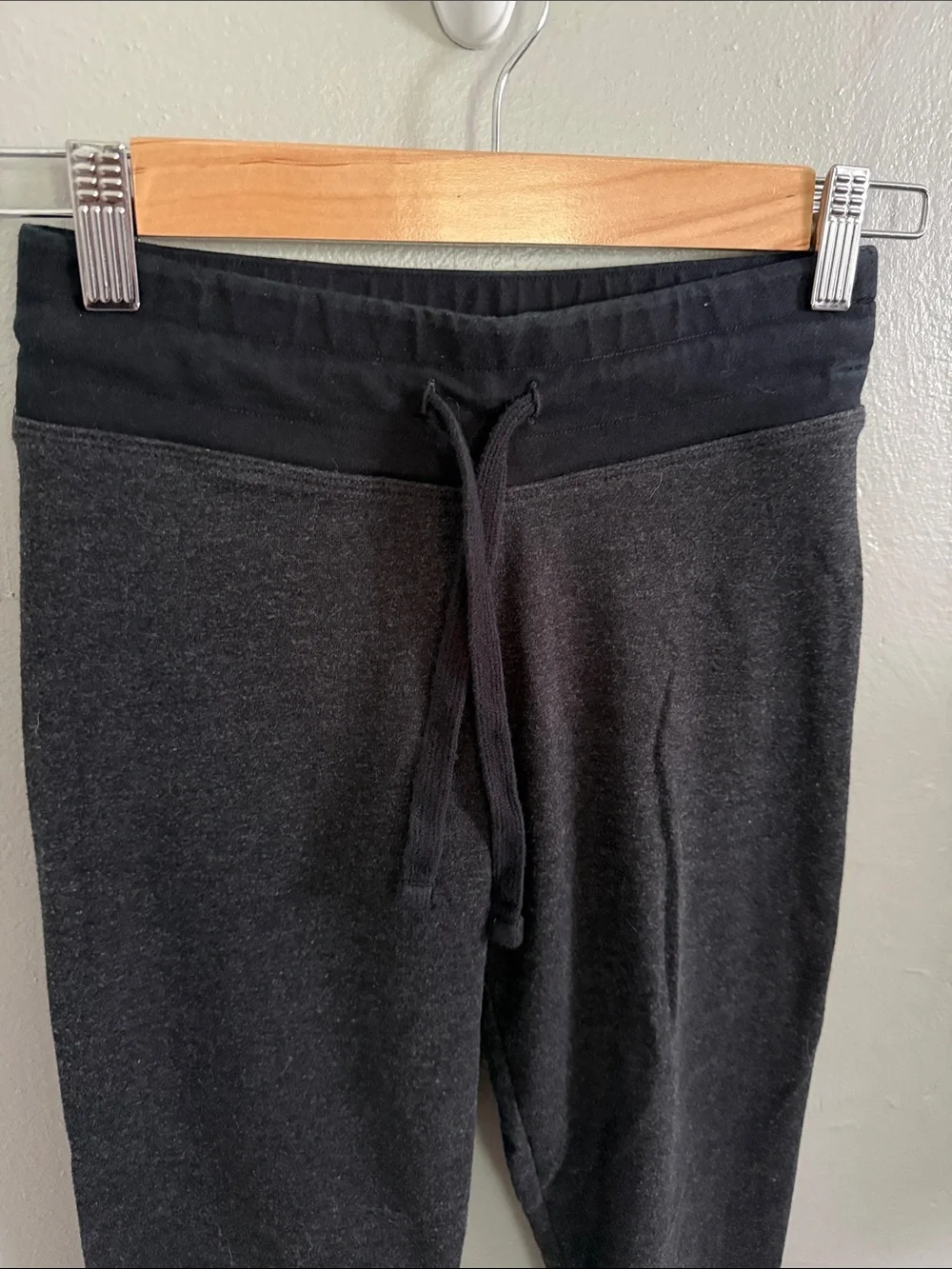 Victoria's Secret PINK yoga pants featuring a drawstring waist